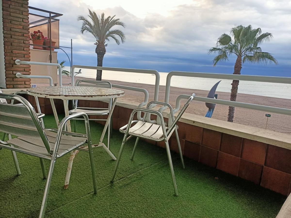 Piso Jover Alojamiento Para Mayores De 25 Anos !! Lloret de Mar Exterior photo